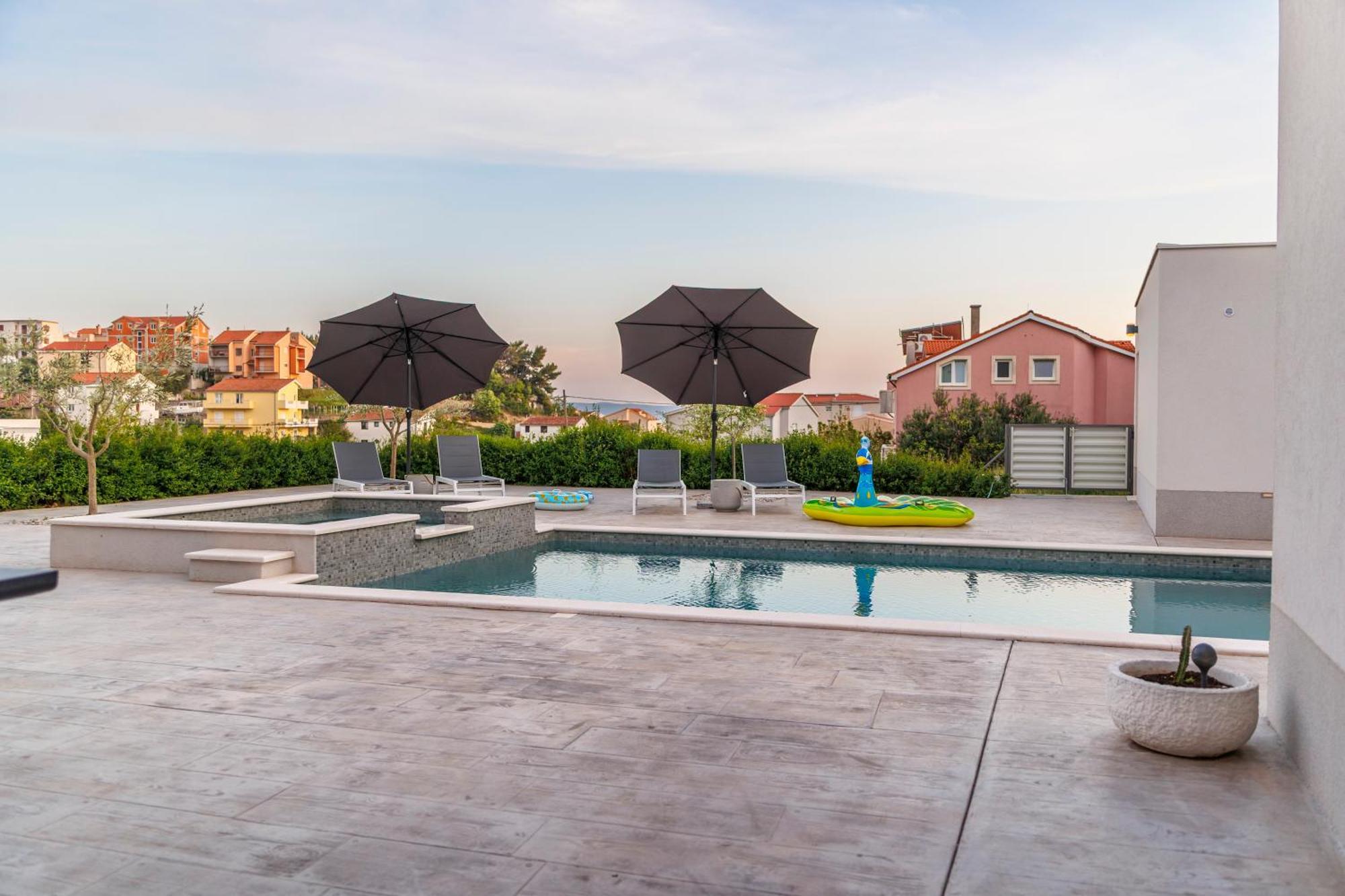 Fantastic House Villa Podstrana Exterior photo